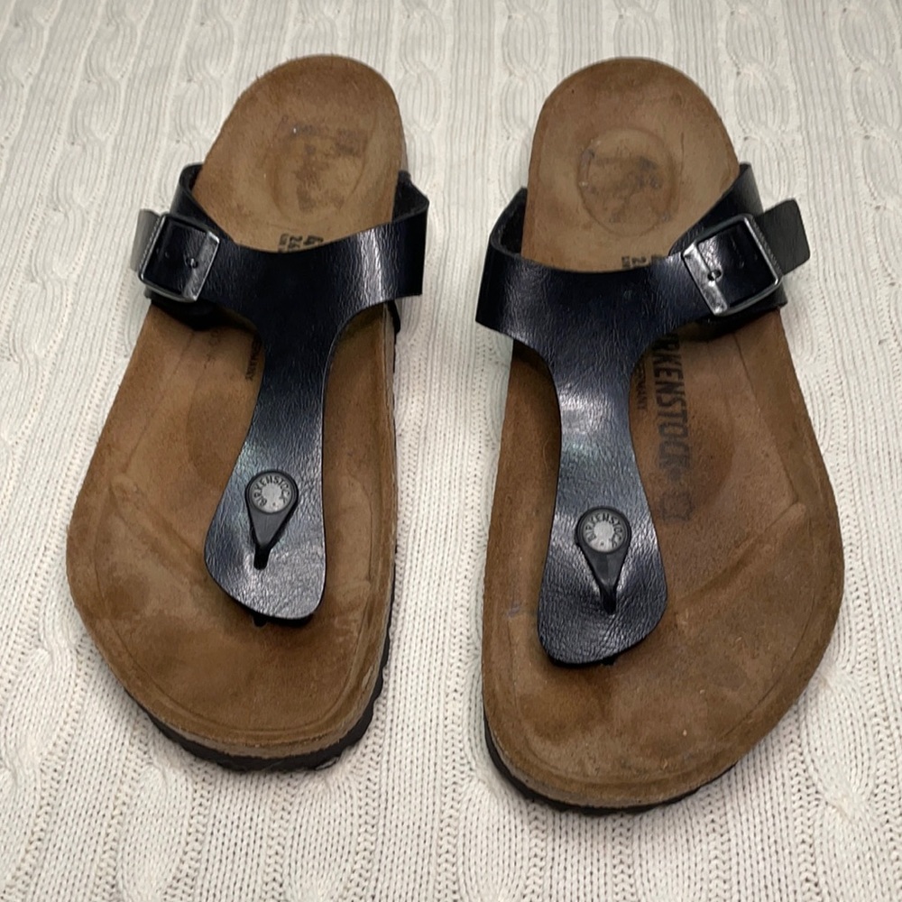 New Birkenstock Black Gizeh sandals sz 41 = sz 10